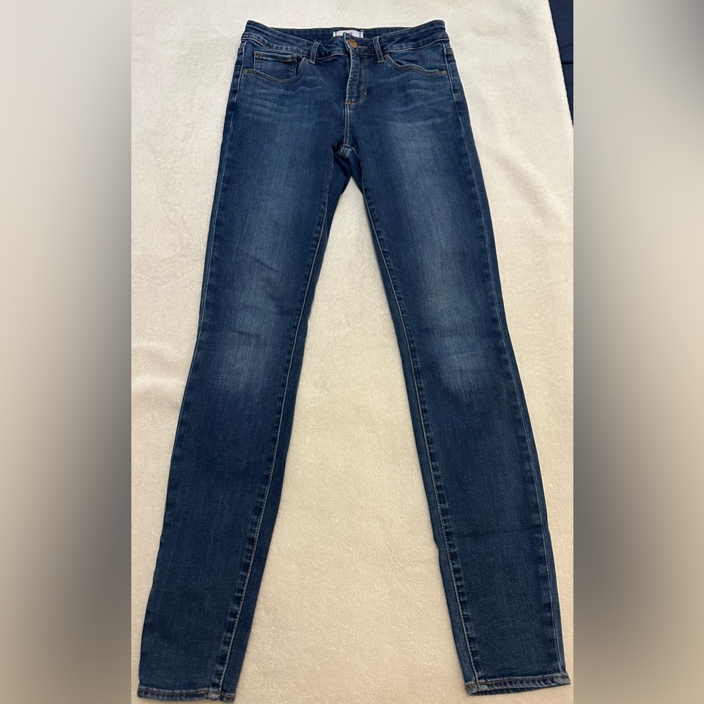 Sleek Indigo Skinny Jeans for Women